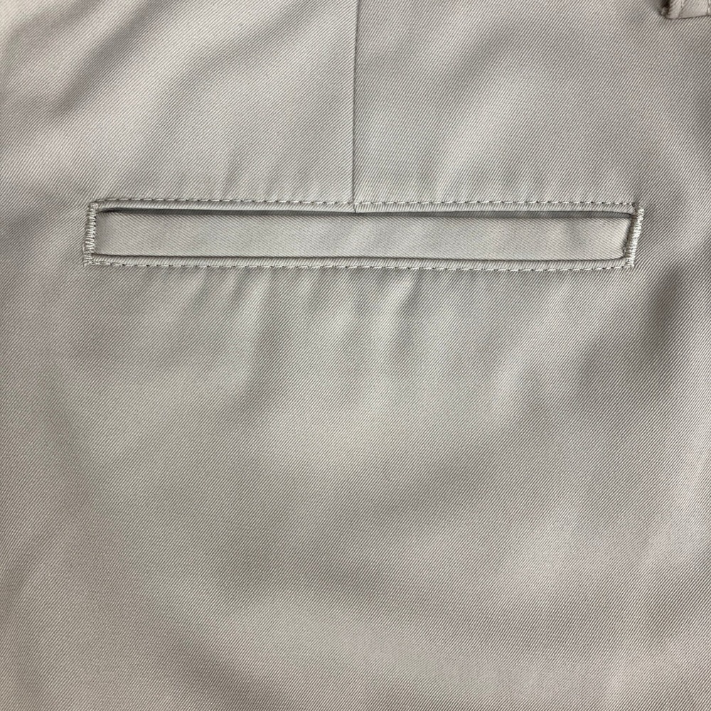 IZOD Golf Classic Mens 36 Beige Shorts Flat Front Casual Active - Picture 5 of 14